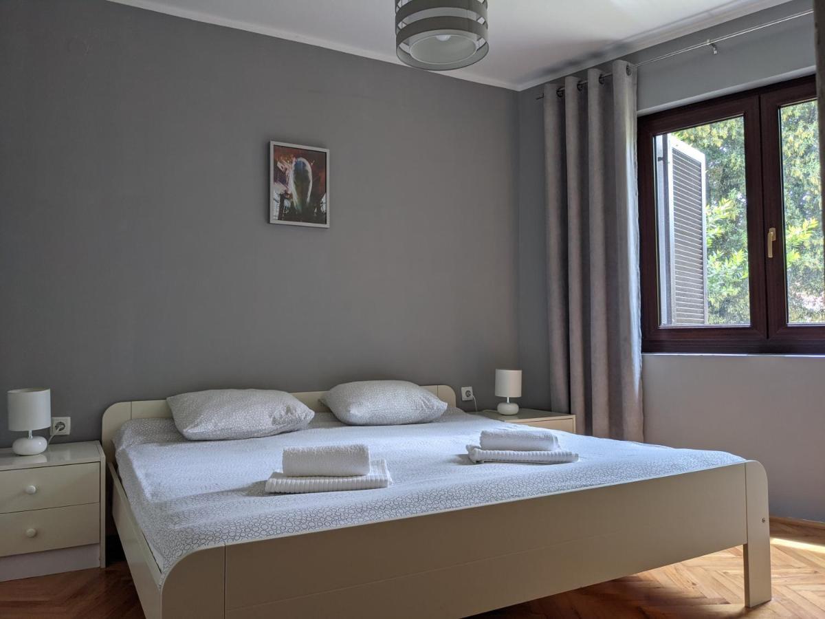 Apartment Ika Baska  Bagian luar foto
