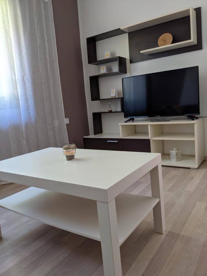 Apartment Ika Baska  Bagian luar foto